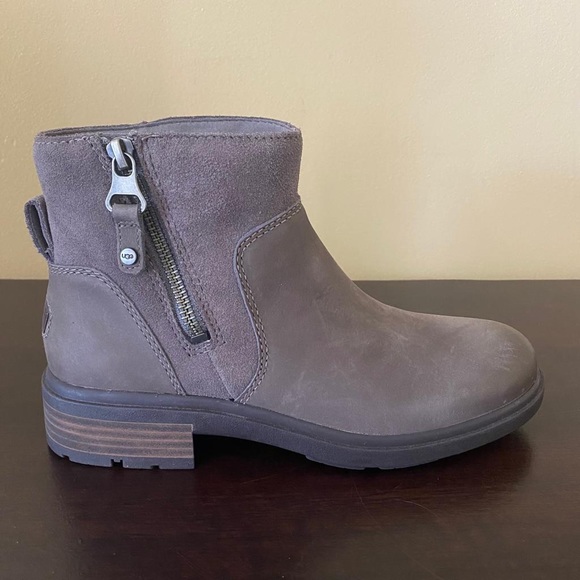 UGG HARRISON ZIP WOMENS LEATHER ZIP UP ANKLE BOOTS - Picture 4 of 7